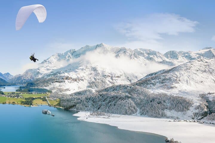 Gliding from Summer to Winter