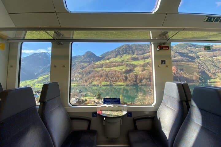 Premium Panoramic Train, Interlaken and Lucerne Old Town Tour