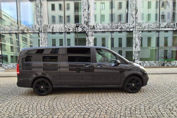 Private Zurich Airport Transport to your Ski Resort