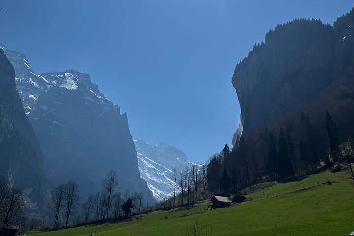 Basel to Grindelwald or Lauterbrunnen Private Transfer for 1-4
