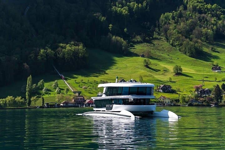 Lucerne City Pilatus Highlights and 9 Hours Mount Titlis Day Tour