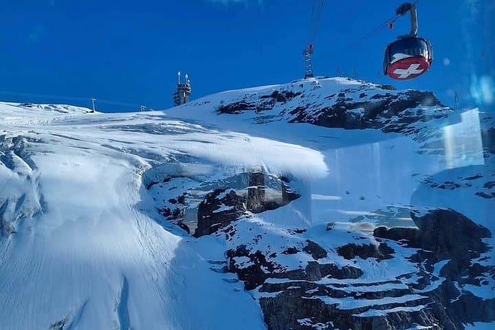 Lucerne City Pilatus Highlights and 9 Hours Mount Titlis Day Tour