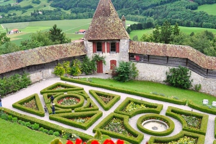 Small Group Tour - Bern & Gruyeres