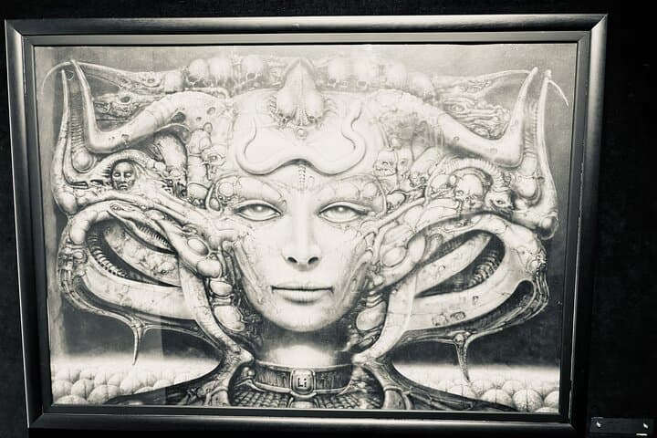 Art, Castle & Aliens: HR Giger Museum Full-Day Tour from Geneva
