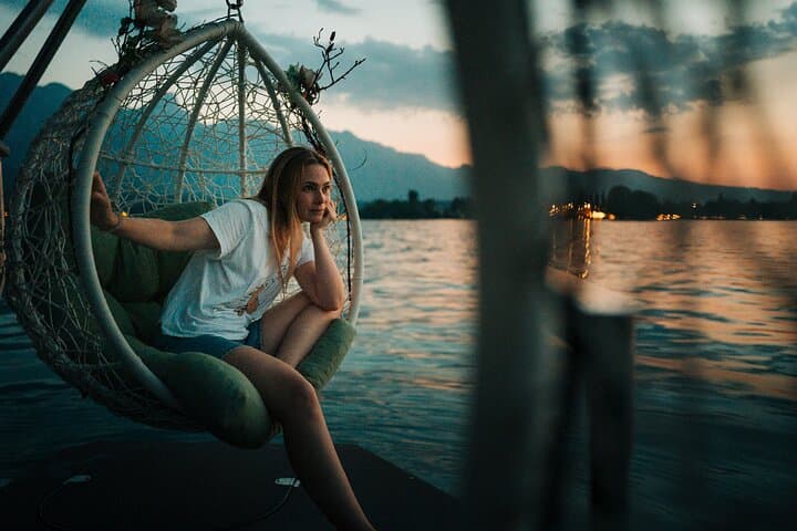 Relax until the last daylight disappears on the horizon