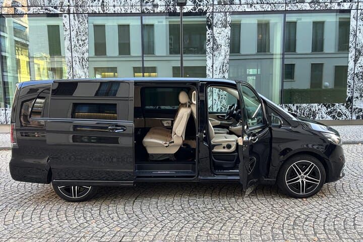 Private One Way Transfer from Zurich Airport (ZRH) to Saas-Fee