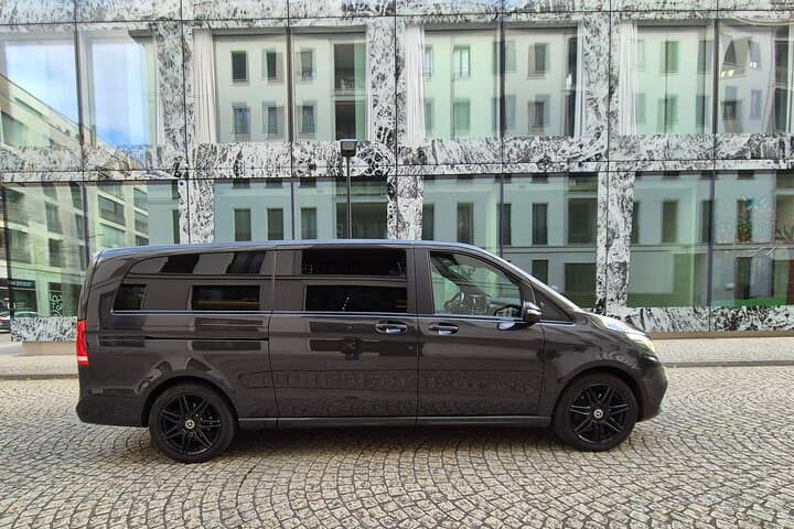 Private One Way Transfer from Zurich Airport to St. Anton Arlberg