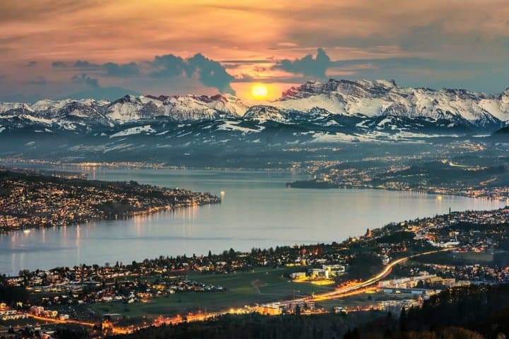 Private Zurich Tour with Lake Cruise and Cable Car
