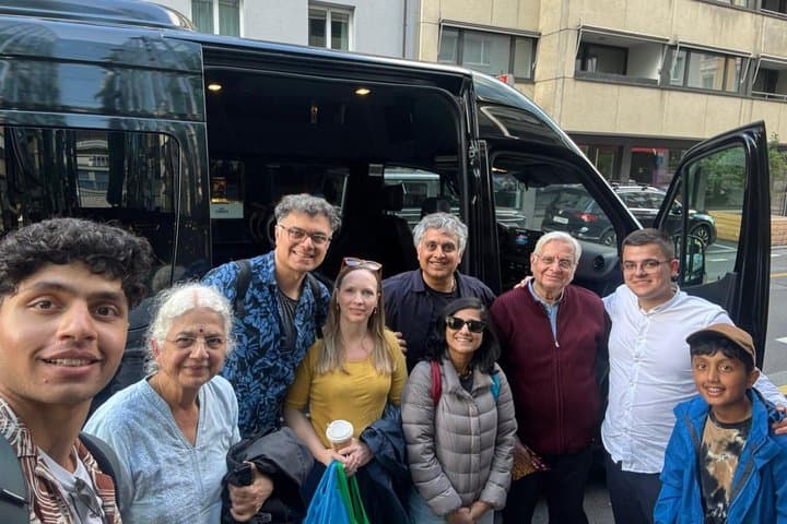 Private Day Trip from Zurich to Bern-Switzerland capital