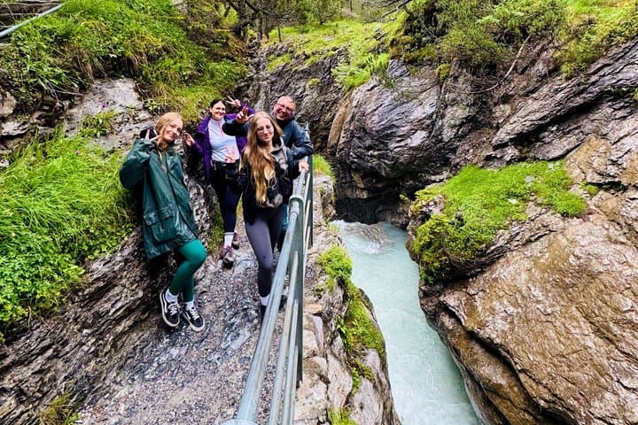 PRIVATE E-Bike Tour Rosenlaui & Grosse Scheidegg from Interlaken