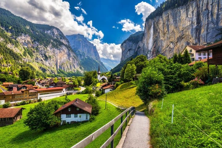 Interlaken Walking Private Tour Experience