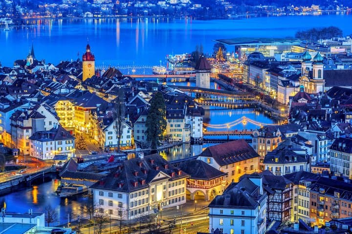 Lucerne Walking Tour with Audioguide on Your Smartphone
