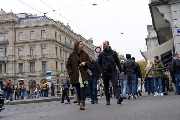 Romantic Whispers of Zurich Private Tour: Love's Journey