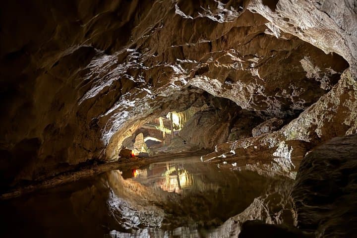 St Beatus Caves Guided Tour with Scenic Walk and Museum Visit