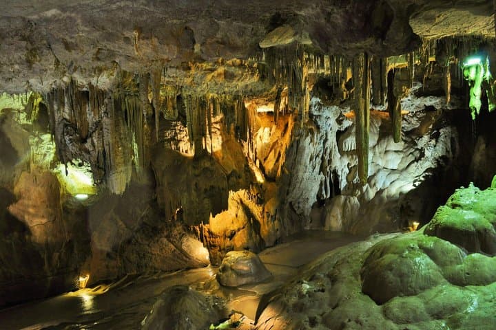 St Beatus Caves Guided Tour with Scenic Walk and Museum Visit