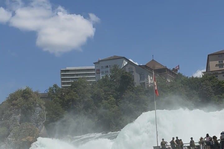 Rheinfall Munot and Stein am Rhein daytrip