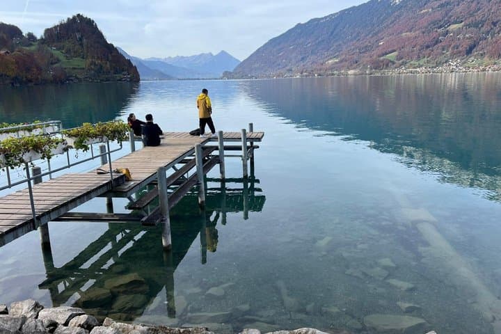 Private Day Tour from Zurich to Interlaken with Scenic Stops