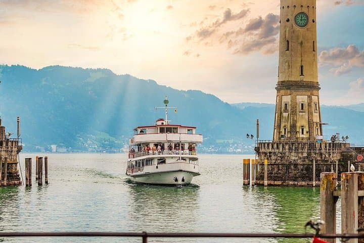 Explore 4 Countries in a Day: Liechtenstein,Austria,Swiss&Germany