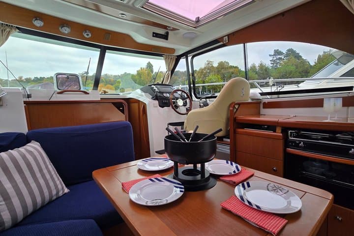 Private Boat Experiences on Lake Geneva