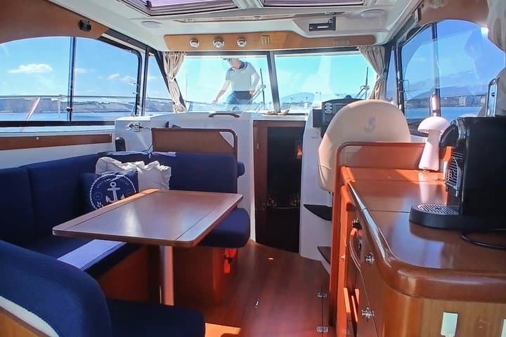 Private Boat Experiences on Lake Geneva