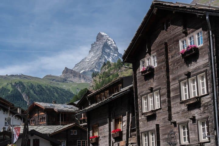 Timeless Zermatt: Alpine Traditions, Legends & Scenic Beauty