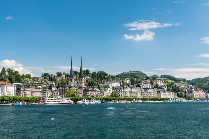 Private One Way Transfer from Zurich to Lucerne
