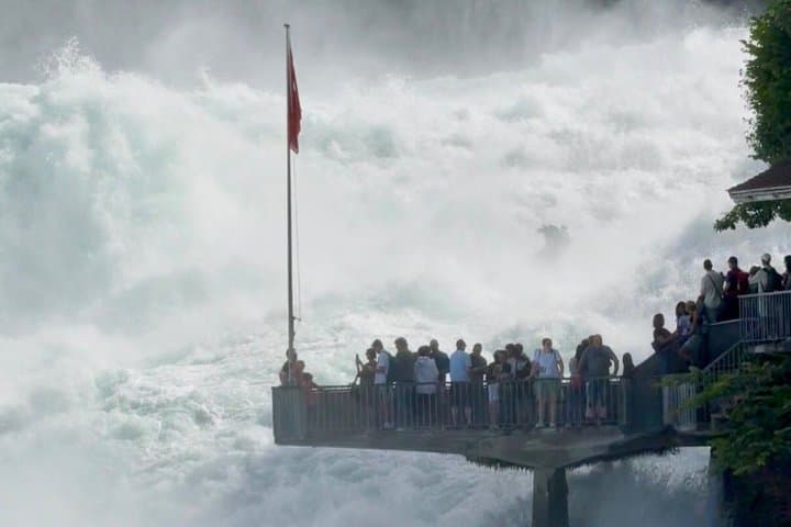 Zurich Walking Tour with Artisanal Chocolate and Rhine Falls