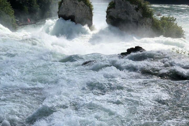 Zurich Walking Tour with Artisanal Chocolate and Rhine Falls