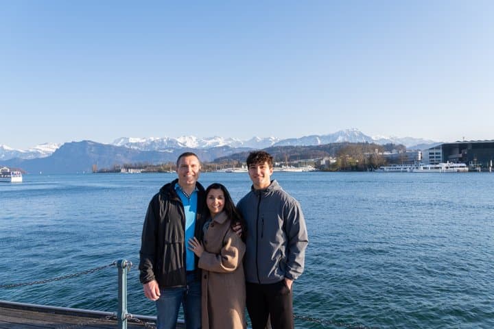 Lucerne: City Highlights Tour with Guide & Pro Photographer