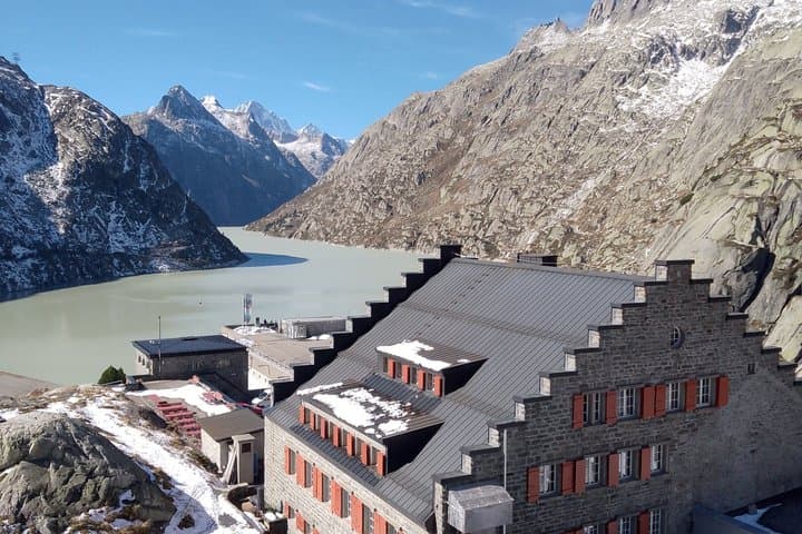 All Inclusive Private 3 Mountain Passes Tour