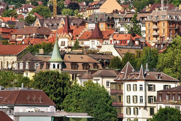 Zurich Old Town Walking Tour