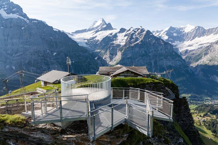 Grindelwald First Cable Car Guided Day Trip from Interlaken