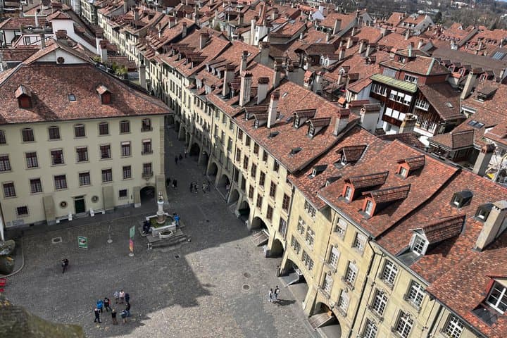Bern City Walking Tour The City Behind The City