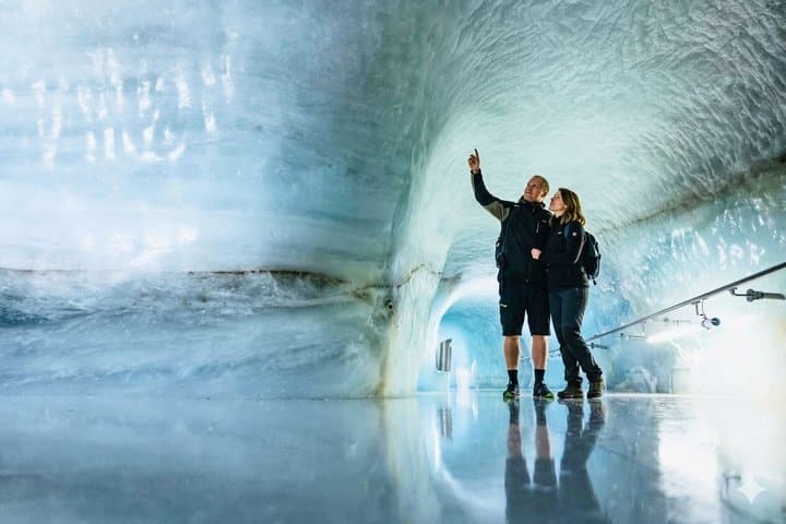 Jungfraujoch Top of Europe - Guided Day Trip with Eiger Express
