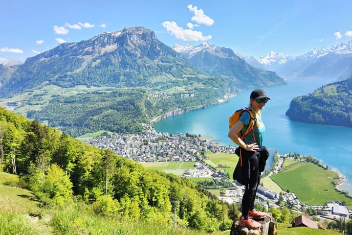 Spectacular Hidden Gem Day Tour Lake Views and Swiss Alps