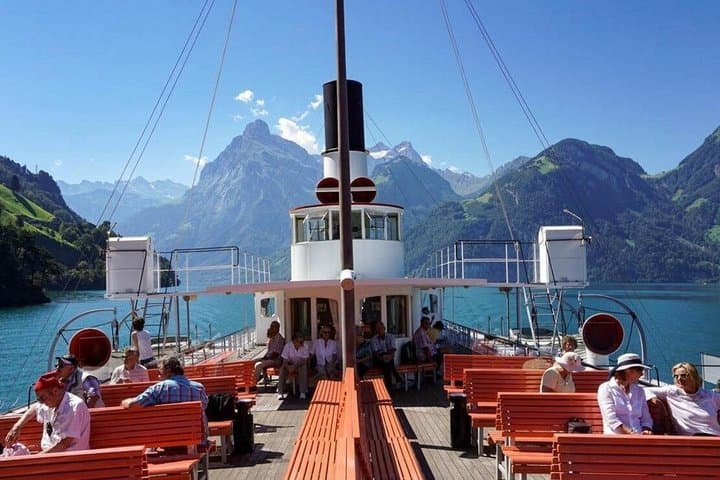 3 in 1: Lucerne Old Town - Lake Cruise - Cable Car Small Group