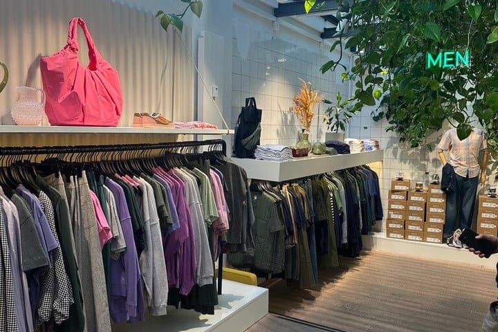 Responsible Shopping Tour in Basel's Old Town