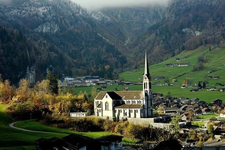 From Lucerne: Tours to Interlaken, Grindelwald and Lauterbrunnen