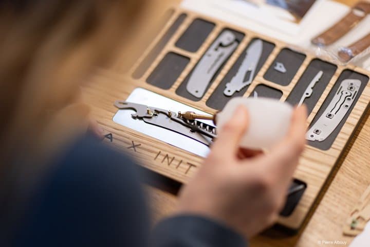 Geneva Private City Tour with Swiss Watch&Knife Making Experience