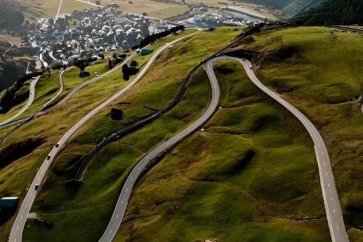 James Bond scenic car drive Experience