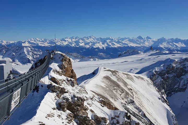 Private transfer from Montreux to Glacier 3000 (vice versa)