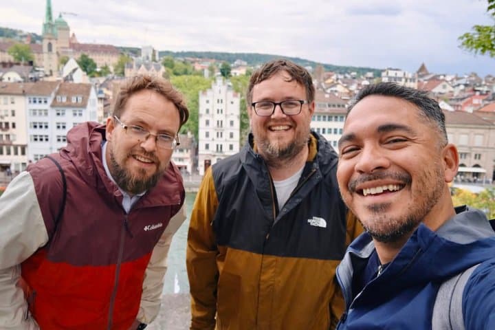 Zurich Walking Tour: Explore Top Sights & Hidden Gems