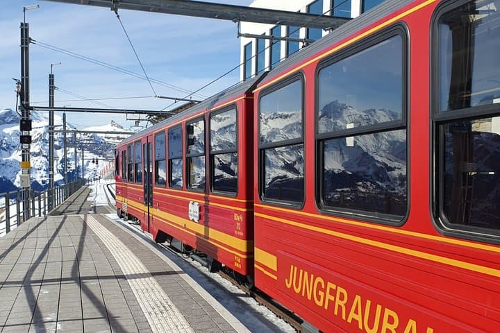 Jungfraujoch Top of Europe Private Day Trip from Luzern