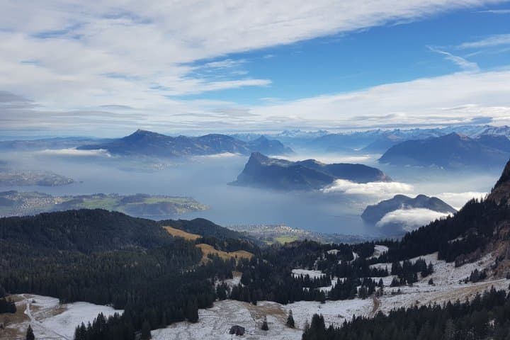 Mount Pilatus Winter Experience: Small Group Tour from Lucerne