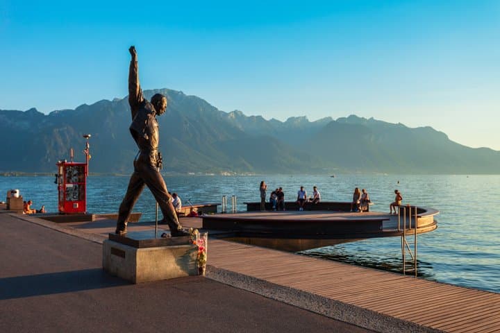 Lake Geneva Self-Guided Driving Audio Tour from Lausanne/Montreux