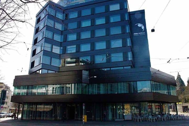 Private Zurich Airport Transfer to City - one way or round-trip