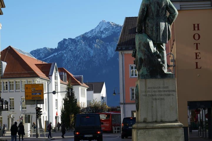 Private Transfer from Lucerne to Füssen with St. Gallen Stop