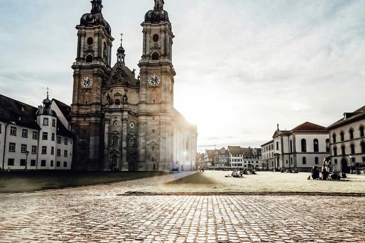 Private Transfer from Lucerne to Füssen with St. Gallen Stop