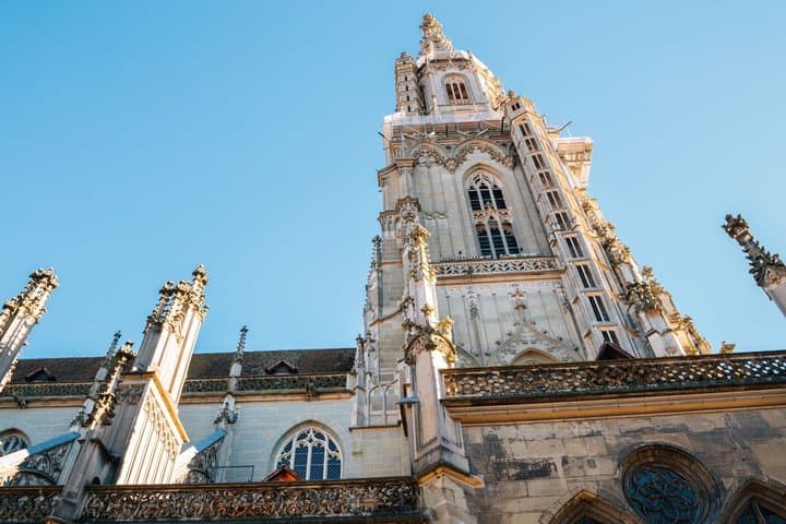 Bern Scavenger Hunt & Highlights Self-Guided Walking Tour