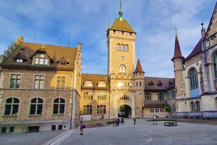 Zurich Open Top Bus Sightseeing Tour with Optional Boat Cruise